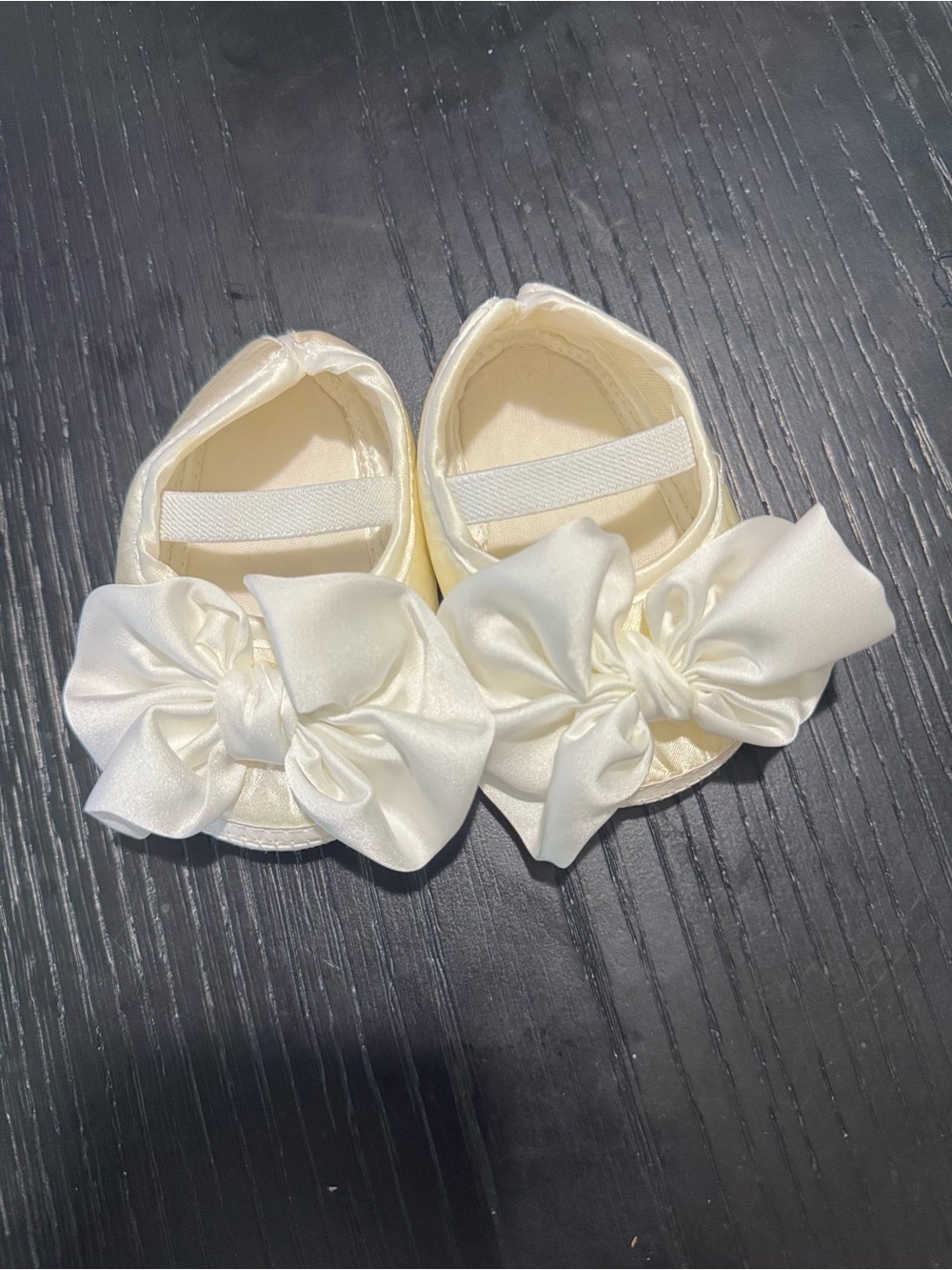 SHEIN Cream Satin Bow Baby Mary Jane Shoes